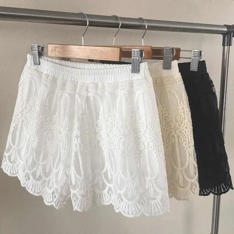 Amy Fashion - High Waist Sexy Lace Shorts