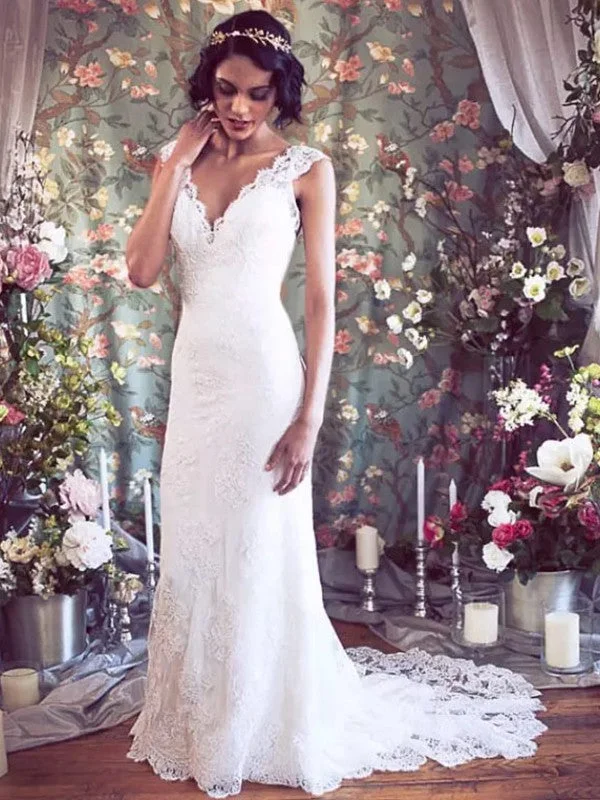 Sheath/Column Tulle Lace V-neck Sleeveless Sweep/Brush Train Wedding Dresses