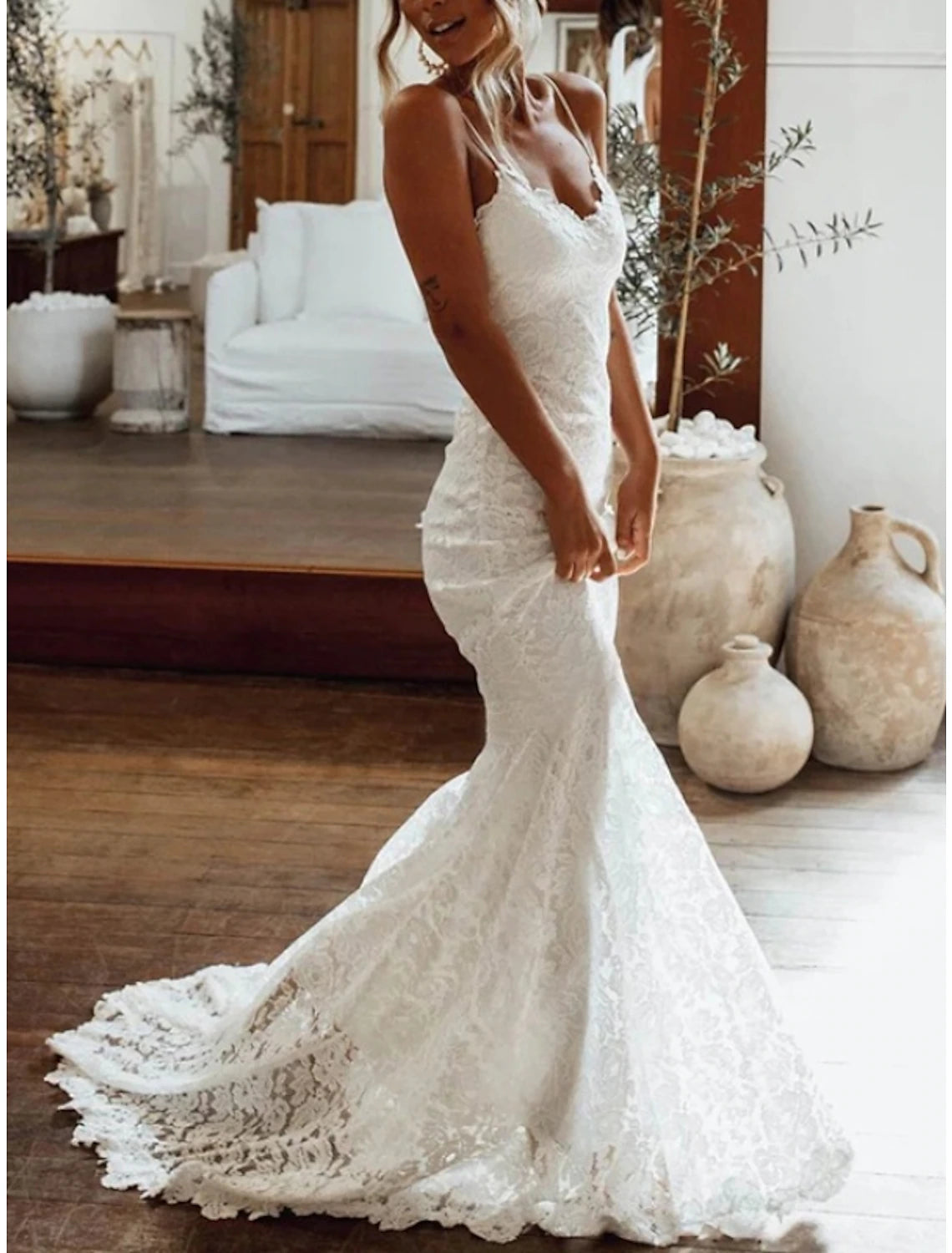 Beach Boho Wedding Dresses Mermaid / Trumpet Camisole Sleeveless Sweep / Brush Train Lace Bridal Gowns With Pleats