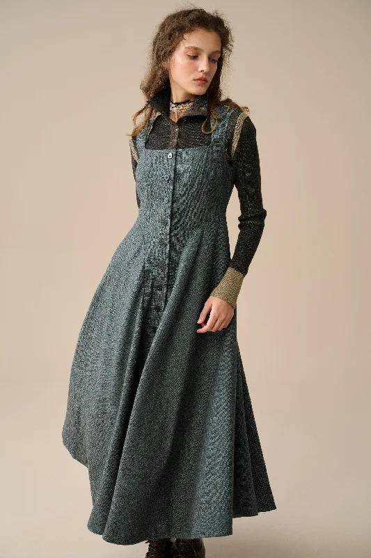 Yedda 17 | single breasted wool dress