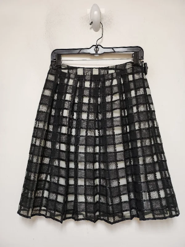 Skirt Midi By Versona In Plaid Pattern, Size: 6