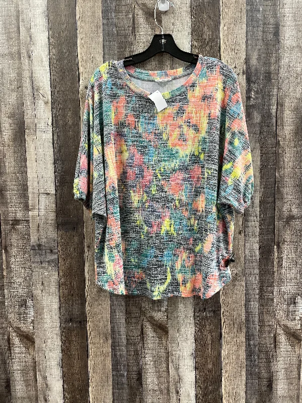 Top Short Sleeve By West Bound In Multi-colored, Size: L