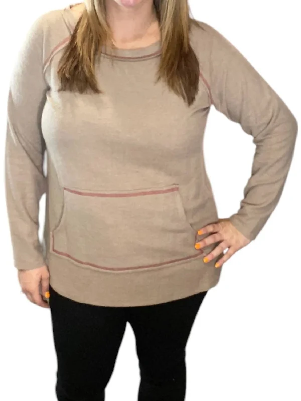 Kangaroo Pocket Sweater In Mocha