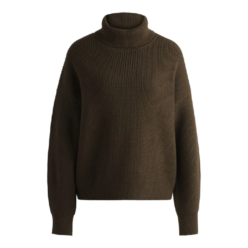 Ribbed rollneck sweater in wool