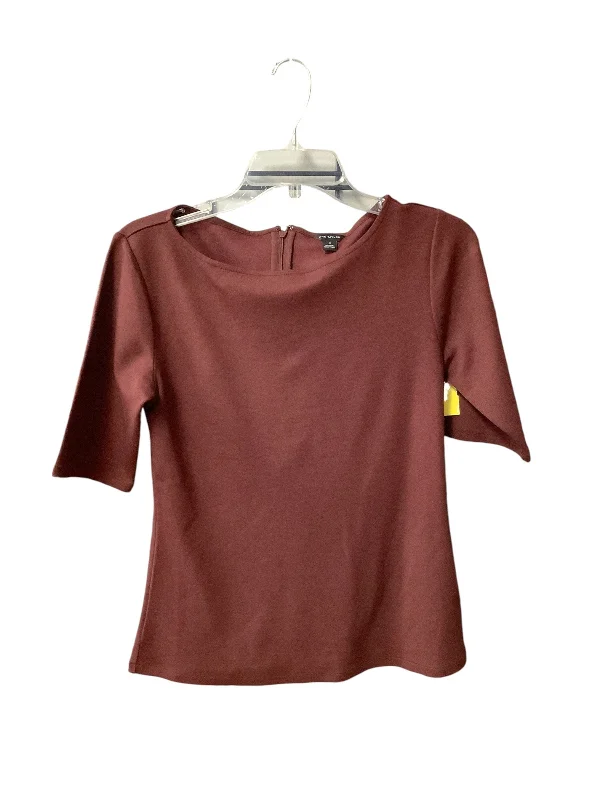 Top 3/4 Sleeve By Ann Taylor In Maroon, Size: M