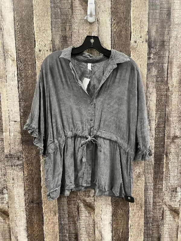 Top 3/4 Sleeve By Cme In Grey, Size: S