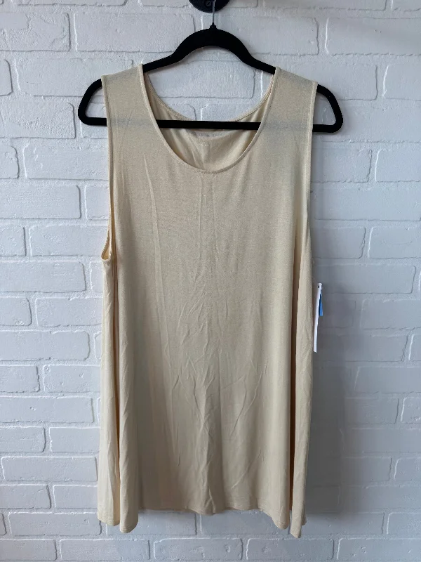 Top Sleeveless Basic By Soft Surroundings In Beige, Size: 1x